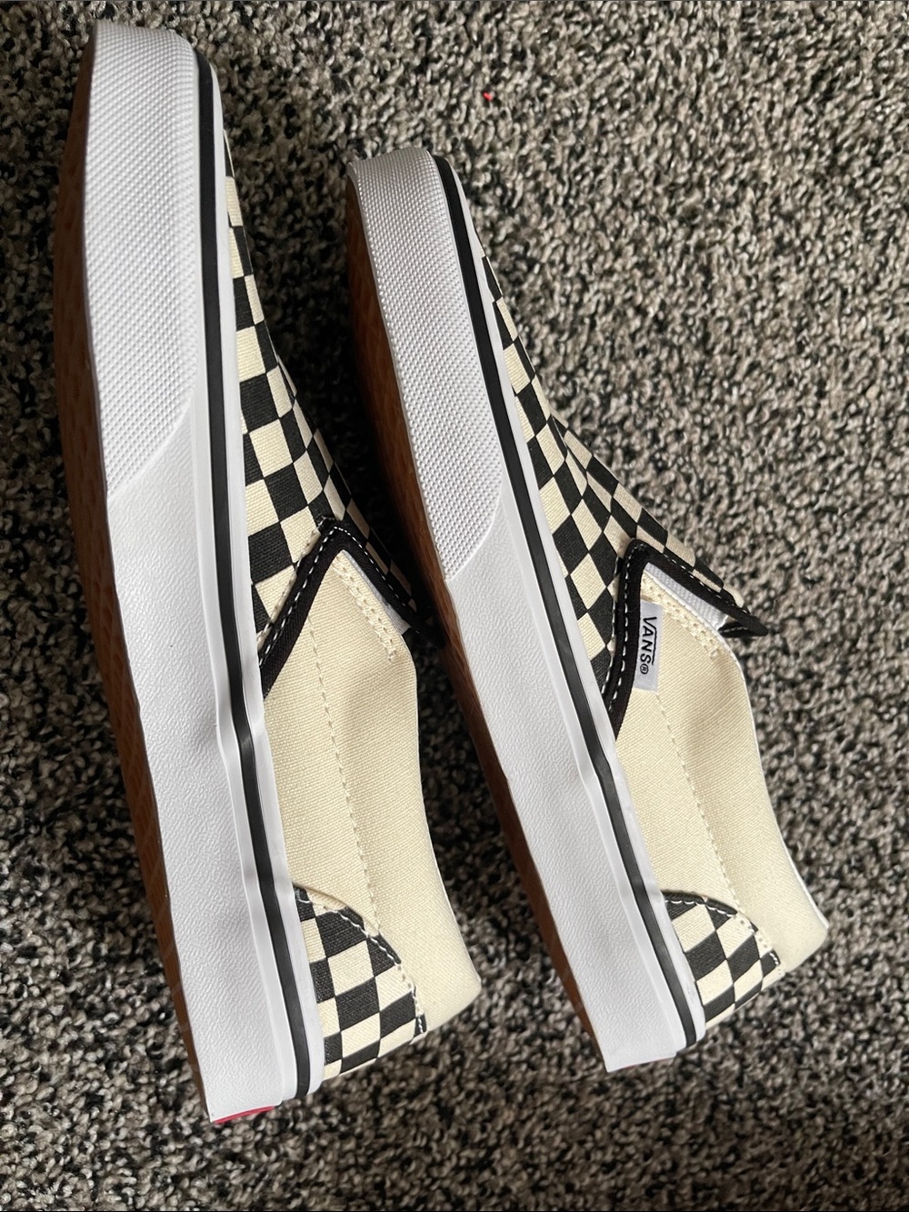 Vans - Picture 6 of 6
